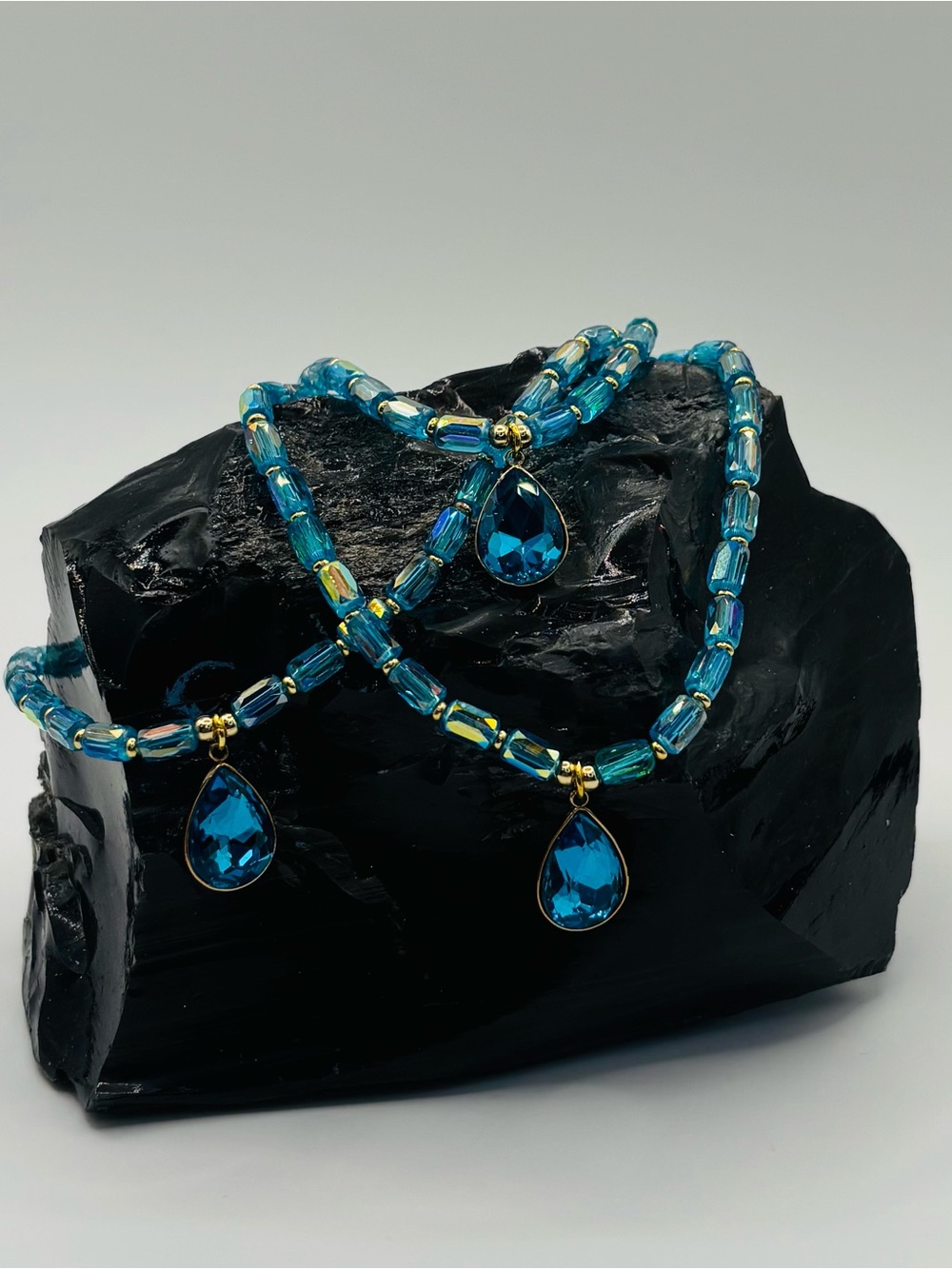 *ANKLET* S. Steel AB Blue Teardrop with AB Blue Crystal Stretchy Anklet